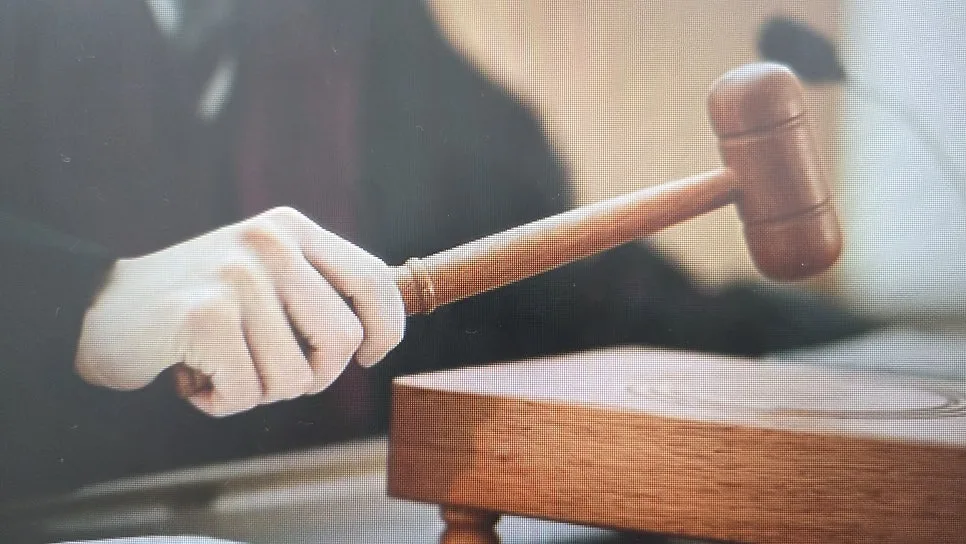 데이트폭력 안전이별 하고 싶다면, 논현스토킹변호사 법률 상담
